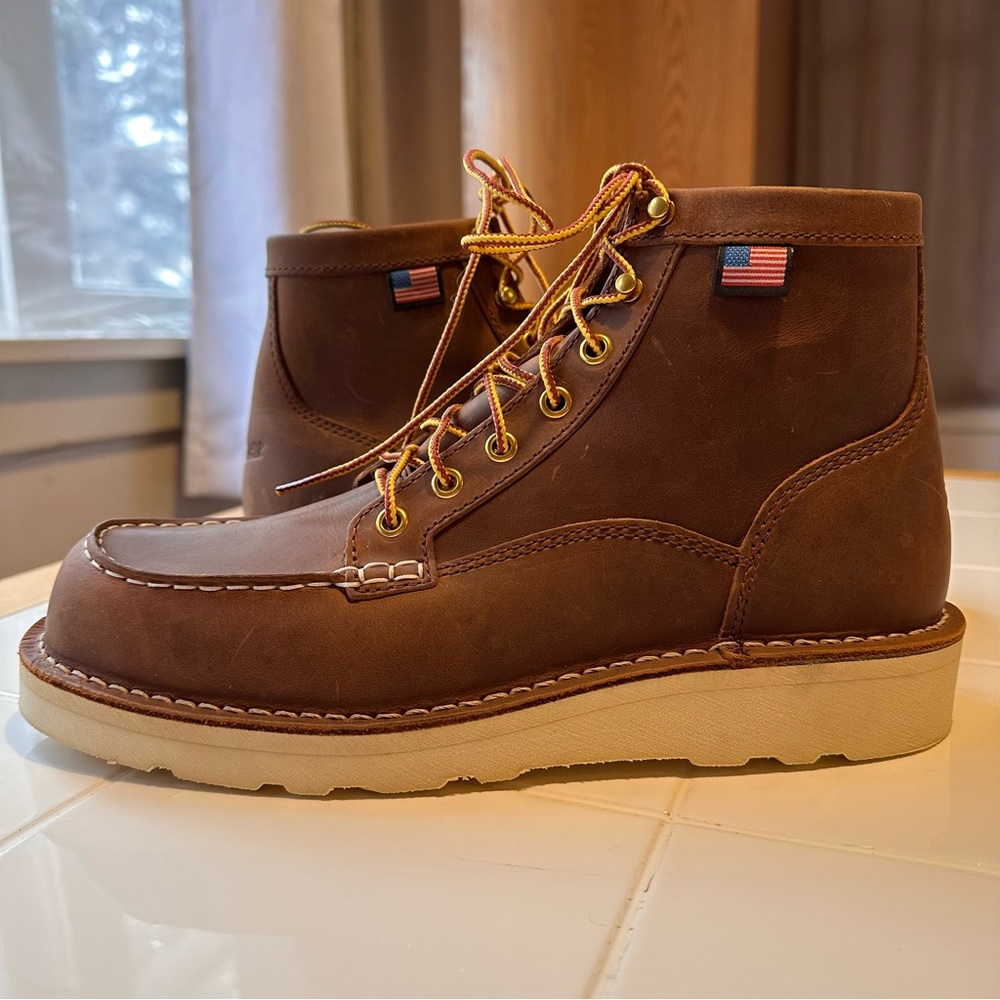 Danner Bullrun Mock Toe Wedge Work Boots (size MNS 8.5/WMNS 10.5)